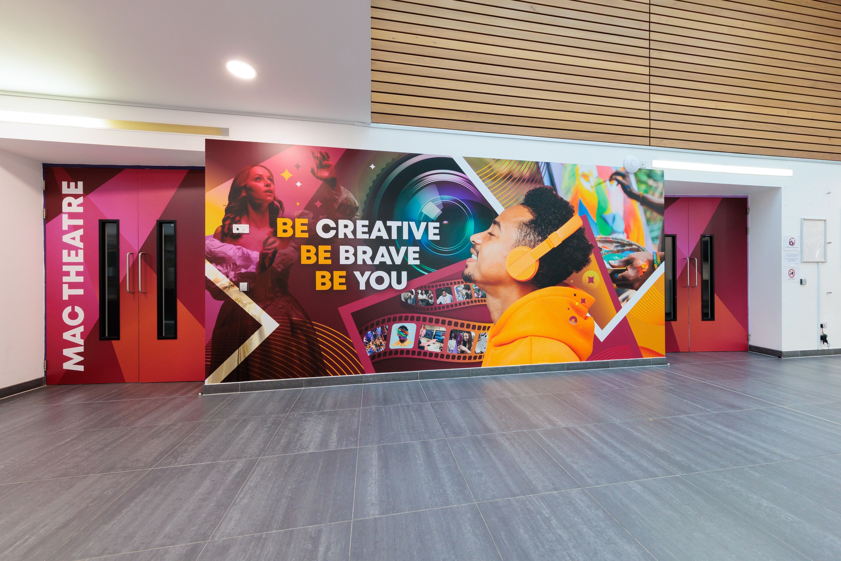 Tonbridge_Landscape_Theatre_Entrance_Foyer_2026